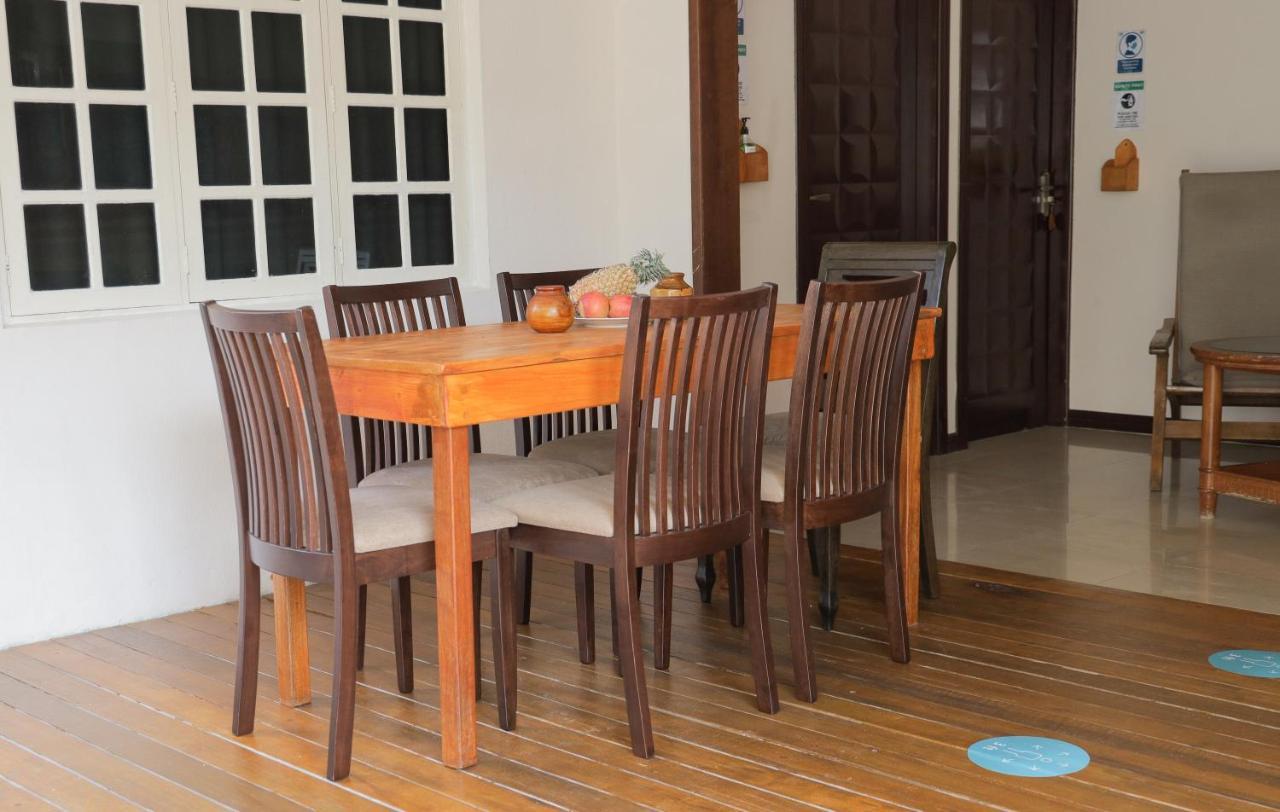 ホテル Orimas Retreat スルスドゥー エクステリア 写真