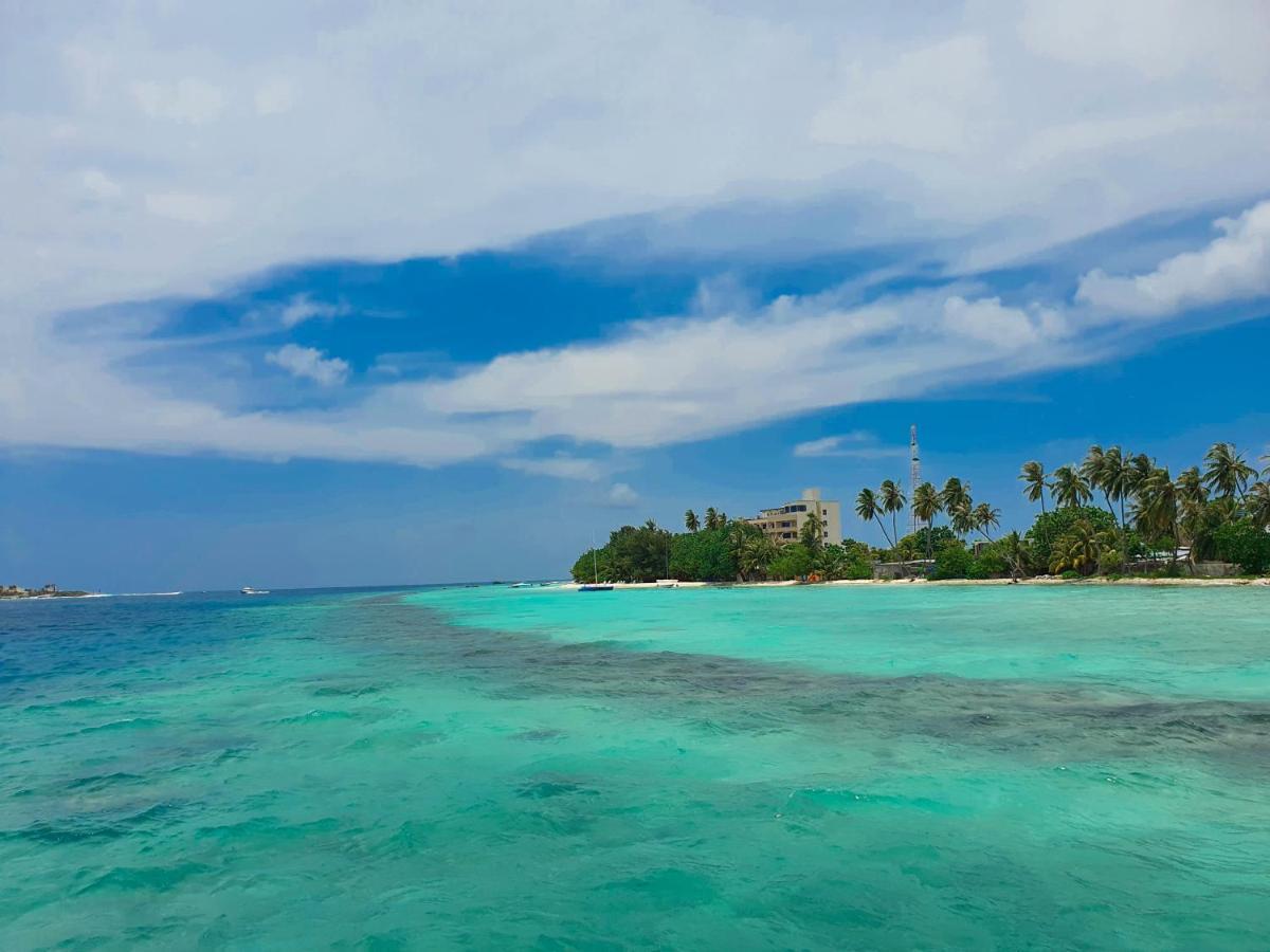 ホテル Orimas Retreat スルスドゥー エクステリア 写真